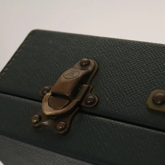 LOUIS VUITTON Taiga Leather Diplomat Trunk Epicea - Picture 13 of 16